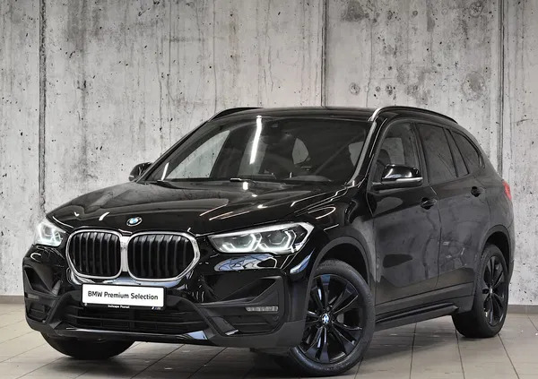 wielkopolskie BMW X1 cena 132700 przebieg: 108000, rok produkcji 2021 z Szepietowo